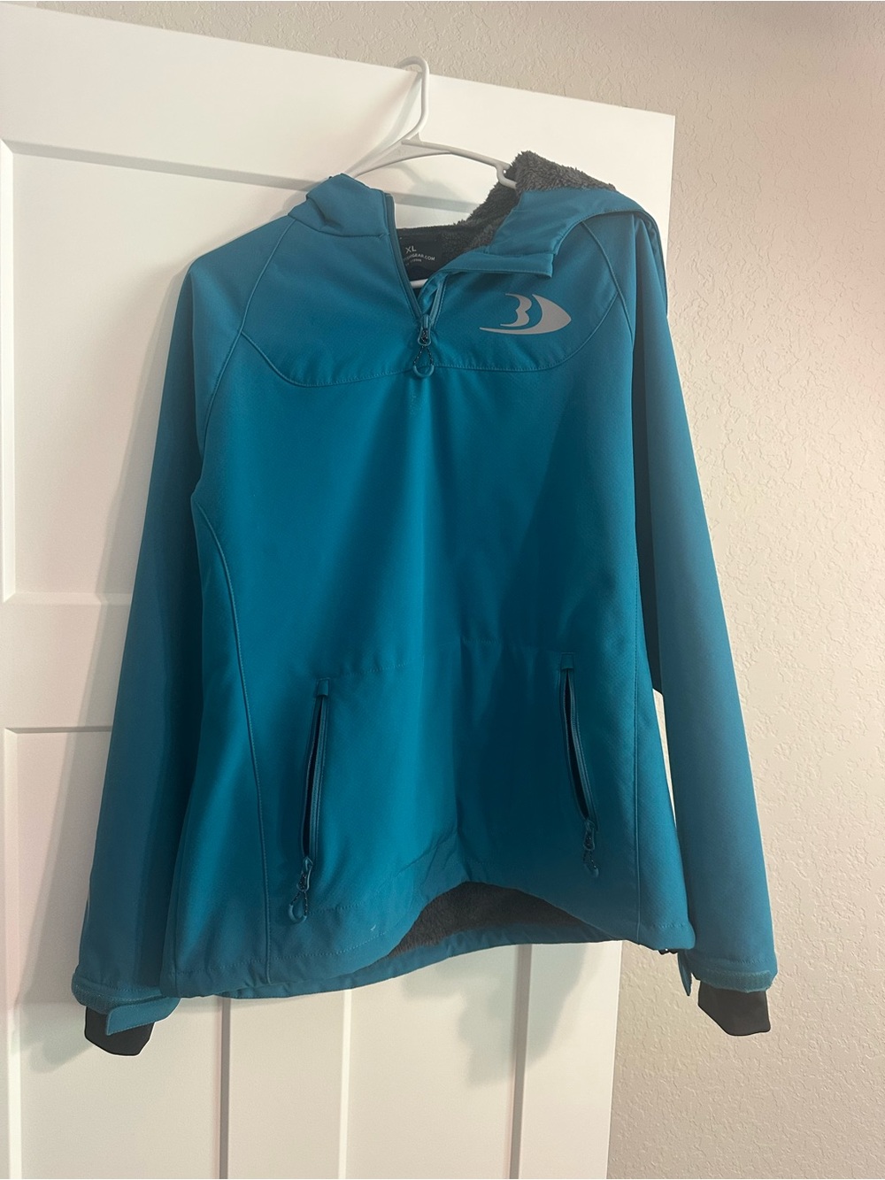 Blackfish Hooded Jacket with Sherpa Lining